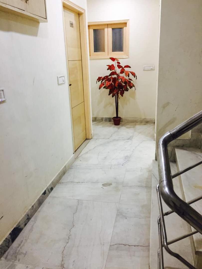 Cottage Lord Krishna Walking Distance From New Delhi Railway Station Esterno foto